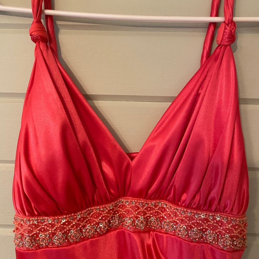 Rose pink v-neck formal dress